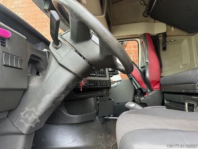 Standard-SZM Volvo FH 460 Globetrotter