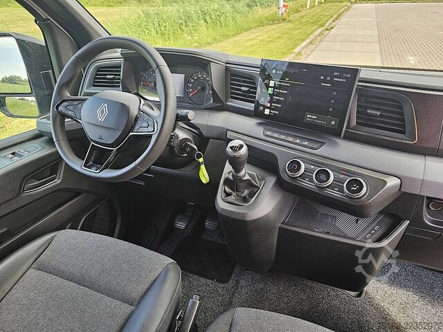 Hochdachkombi RENAULT MASTER 3.5 L2H2 Camera Airco
