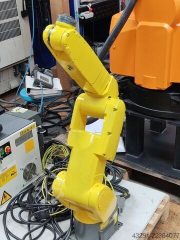 Industrial robot FANUC LR Mate 200iC/5L R30iA