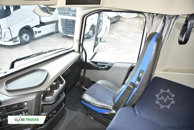 Standard tractor unit VOLVO FH 500 XL Retarder i-ParkCool ACC