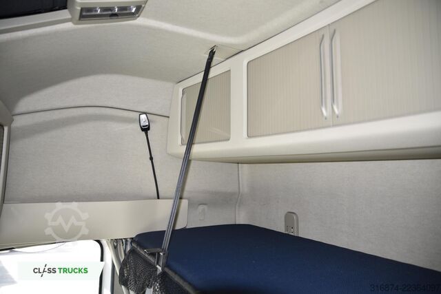 Standard tractor unit VOLVO FH 500 XL Retarder i-ParkCool ACC