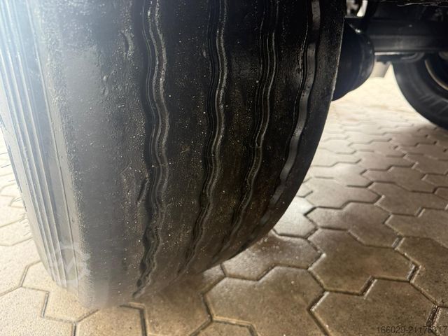 Kipper Auflieger KEMPF SKM Stahl Kippmulde 50m³ 55m³ Schrott