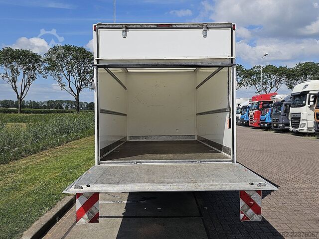 Suitcase IVECO DAILY 35C16 Bakwagen Laadklep