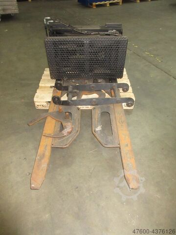 Stapler Anbaugerät FEM2B 41cm Seith 1042.80.15 FEM2B für Linde etc. Schubgerät Schubgabel Abschieber