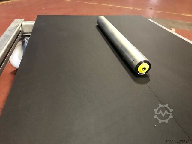 Idler, conveyor belt roller with internal thread Interroll u