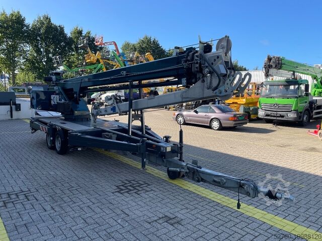 All terrain crane Böcker AHK 30/1400