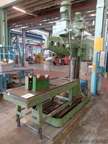 Radial drilling machine Csepel RF50 / 1250