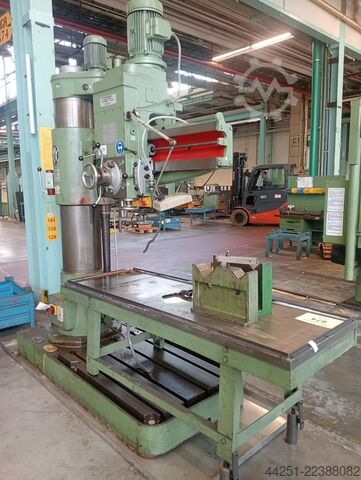 Radial drilling machine Csepel RF50 / 1250
