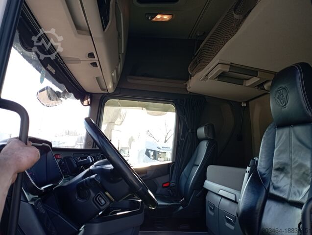 Standardtraktor SCANIA R 500