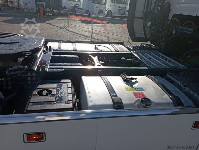 Standardtraktor SCANIA R 500