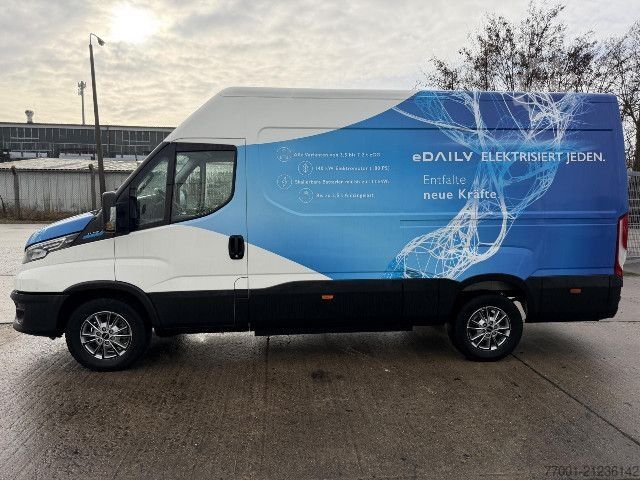 Kastenwagen IVECO 35S14E V LED / AHK-3,5T / ACC