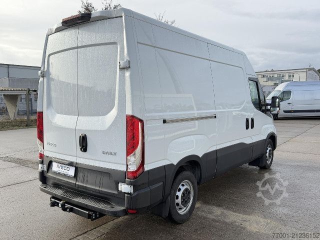 Kastenwagen IVECO 35S16V (KURZ) AHK / RFK / Standhzg.