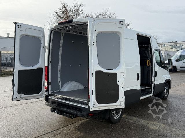 Kastenwagen IVECO 35S16V (KURZ) AHK / RFK / Standhzg.