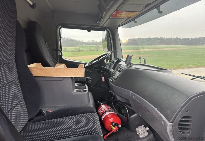 Kühlkoffer-LKW Mercedes-Benz Atego 1022 4x2 Kühlkoffer mit HB