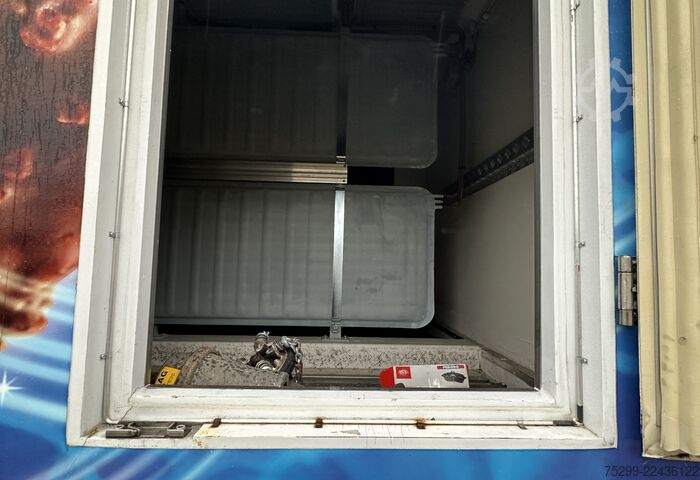 Kühlkoffer-LKW Mercedes-Benz Atego 1022 4x2 Kühlkoffer mit HB