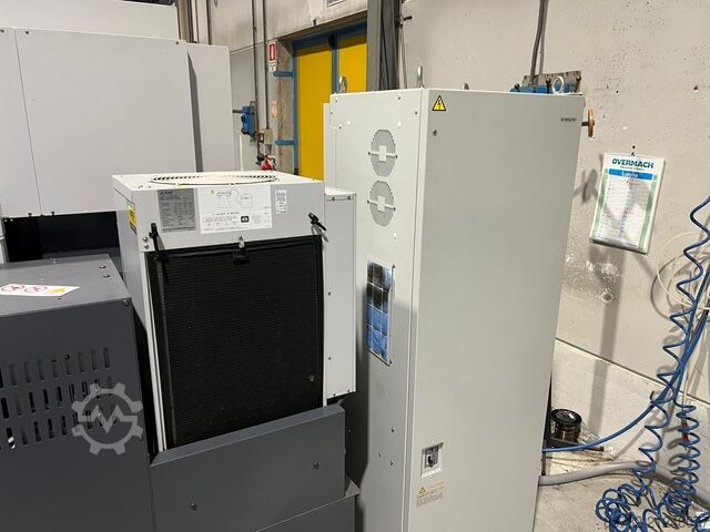 Generator Mitsubishi MV1200-R