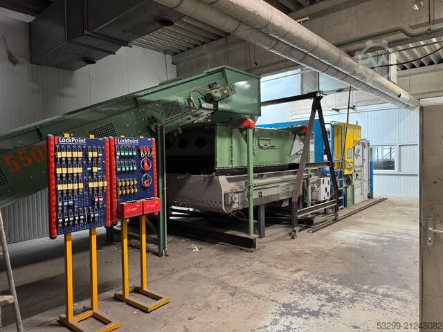 Sortierlinie NIR mit Band und Verteiler Pellenc Mistral + 2800