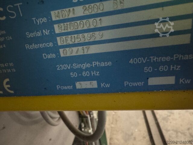 Sortierlinie NIR mit Band und Verteiler Pellenc Mistral + 2800