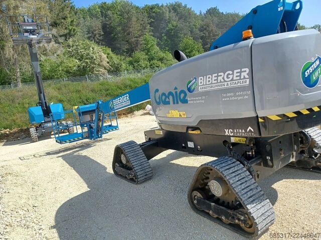 Telescopic boom Genie S45 XC Trax