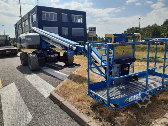 Telescopic boom Genie S65 XC