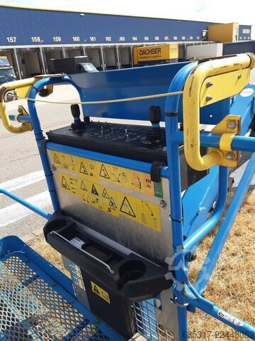 Telescopic boom Genie S65 XC