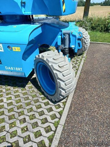 Articulating boom Magni DAB 18 RT