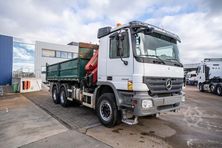 Kipper mit Kran MERCEDES ACTROS 3336 K-E5-HMF 2220 K3