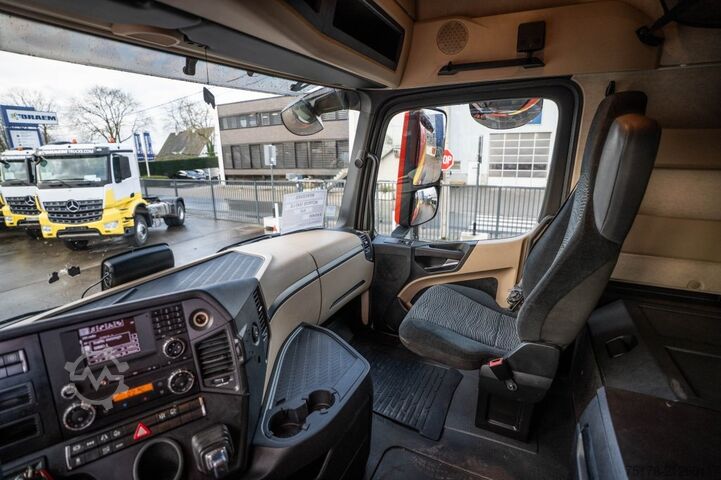 Standard tractor MERCEDES ACTROS 1843 LS+KIPHYDR.