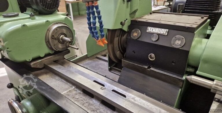 Rundschleifmaschine Schaudt AR1000