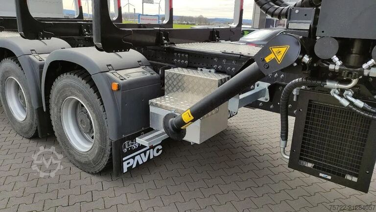 Holztransporter MAN TGS 33.520 6x6 BL RADSTAND 3900mm Sofort Verfügb