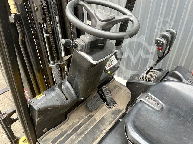 Elektro 3 Rad-Stapler Hyundai 10BTR-9