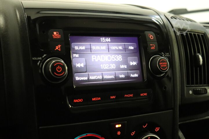 Delivery van Citroën Jumper 2.2 BlueHDi 120PK L2H1 EURO 6 - Airco - ...
