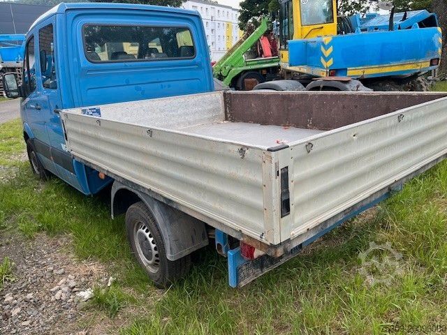 Pick-up van MERCEDES-BENZ Sprinter II Pritsche/DoKa 313 - MOTORSCHADEN -