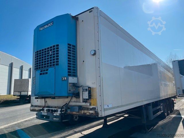 Reefer semitrailer SCHMITZ CARGOBULL SKO24  FP45 Cool - Lift & Lenk - 2 Stück -
