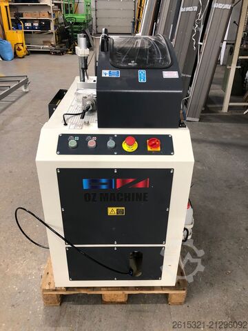 Fräsmaschine für PVC- und Aluminium-Pfosten OZ MACHINE POLAR-V