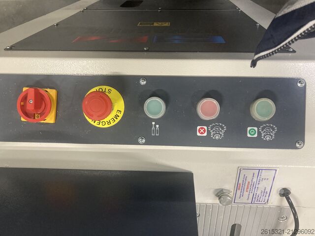 Fräsmaschine für PVC- und Aluminium-Pfosten OZ MACHINE POLAR-V