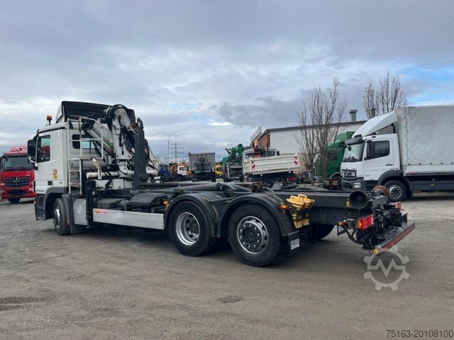 Abrollkipper MERCEDES-BENZ Actros 2541 L6x2 Abrollkipper mit Kran Funk+Grei