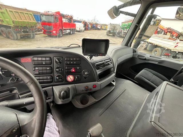 Abrollkipper MERCEDES-BENZ Actros 2541 L6x2 Abrollkipper mit Kran Funk+Grei