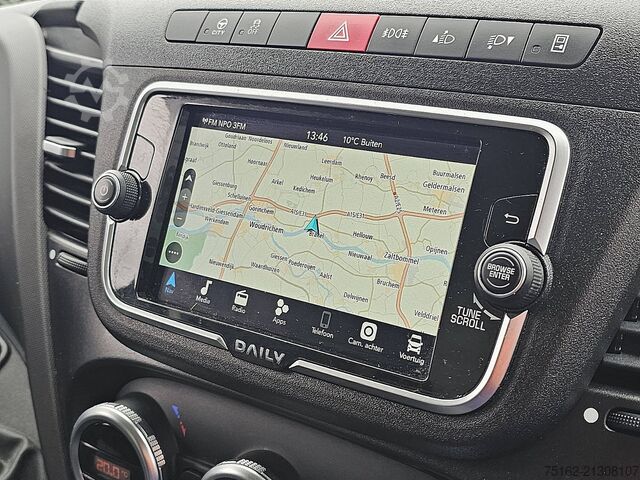 High-roof van IVECO DAILY 35 S 18 3.0L AUT. L2H2