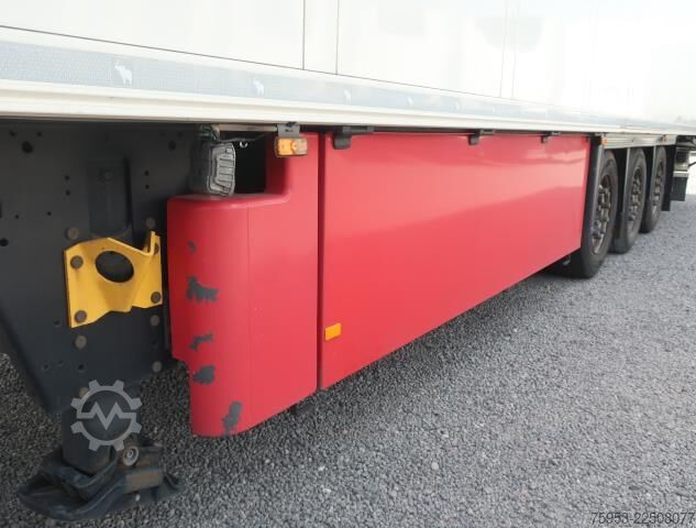 Reefer semitrailer Schmitz Cargobull SKO 24 bitemp Multitemp Doppelstock 2.700mm