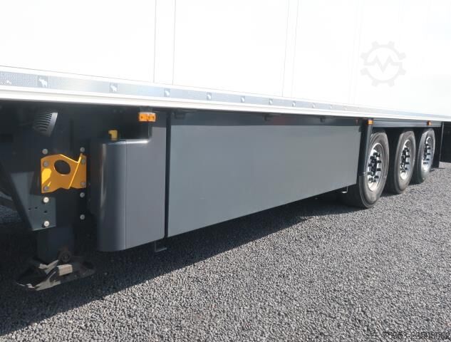 Reefer semitrailer Schmitz Cargobull SKO 24 Bitemp Multitemp Doppelstock Carrier