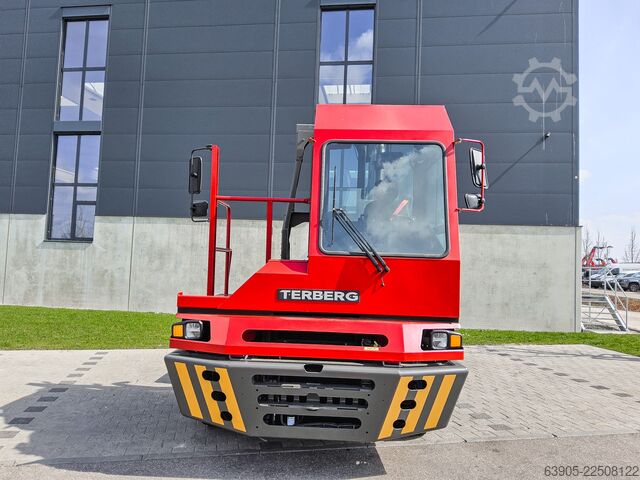 Tractor Terberg YT 220