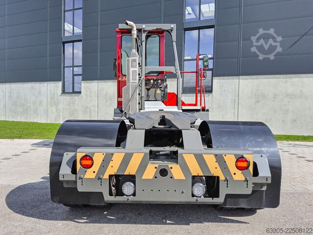 Tractor Terberg YT 220