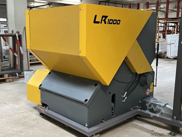 Wood shredding machine Untha LR1000 22kW