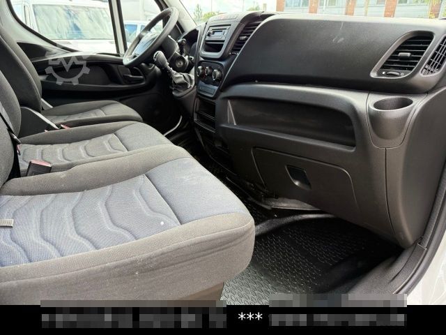 Transporter mit Koffer IVECO Daily 35s14 Möbel Maxi 4,39 l / 2,37 hoch 22 m³