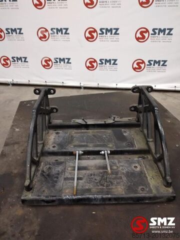 Cab part Daf Occ accubaksteun DAF XF106 1924834