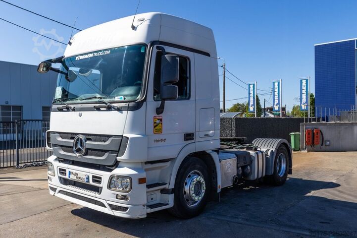 Standard tractor Mercedes-Benz ACTROS 1844 LS MP3+VOITH+HYDR