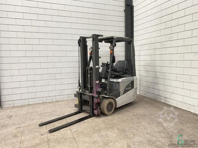 Forklift Nissan 1 N 1 L 15 Q