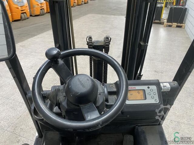 Forklift Nissan 1 N 1 L 15 Q
