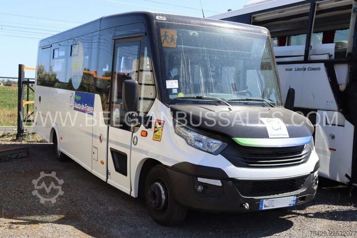 Minibus Iveco INDCAR Mobi/ Airco  / Automatic gearbox / Engin...